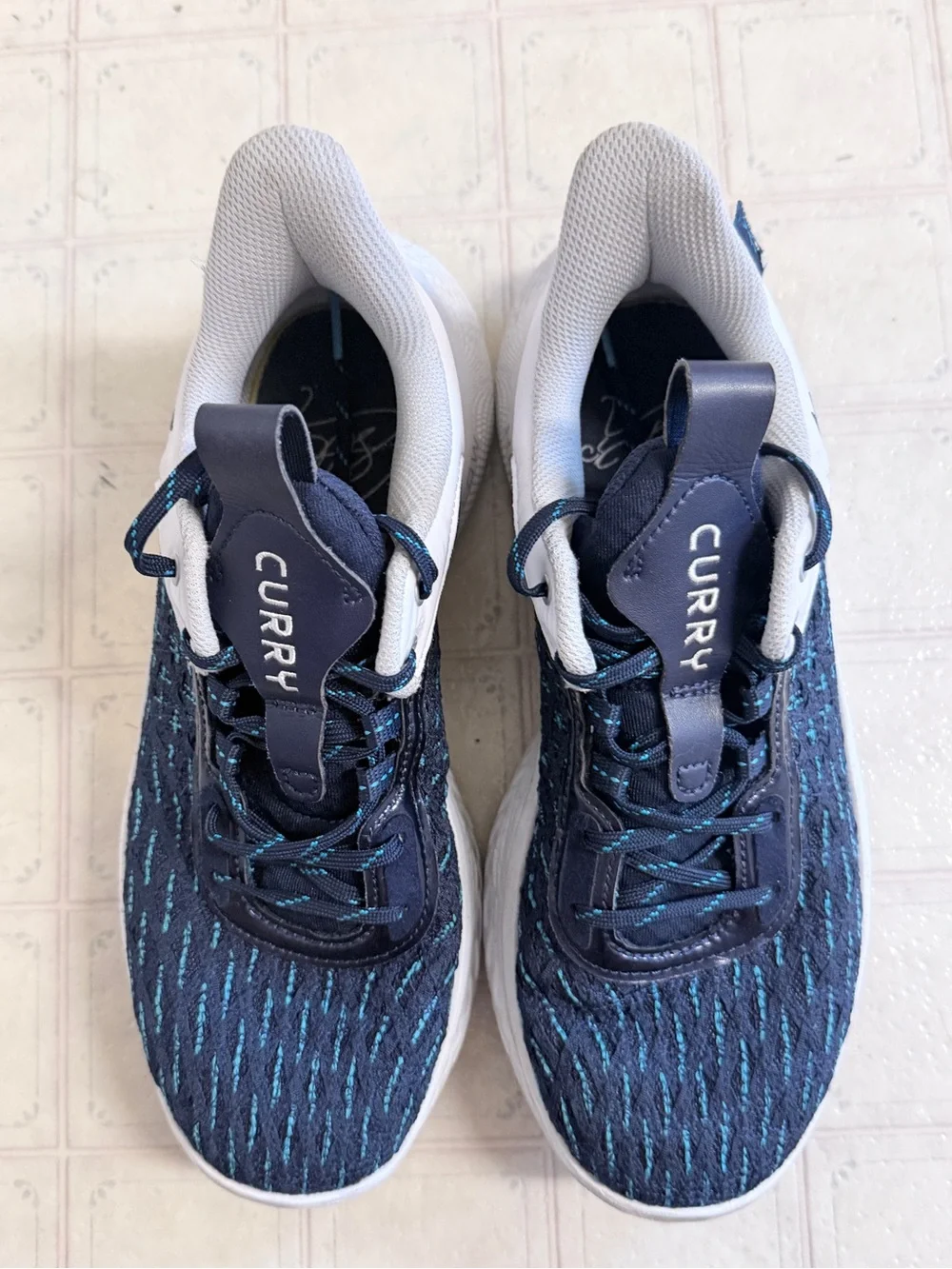 Under Armour Curry Navy Blue Low-Top Basketball Shoes Flow 9 Size: 8